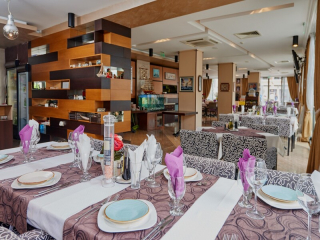 ROSE GARDEN BOUTIQUE HOTEL - RESTAURANT 